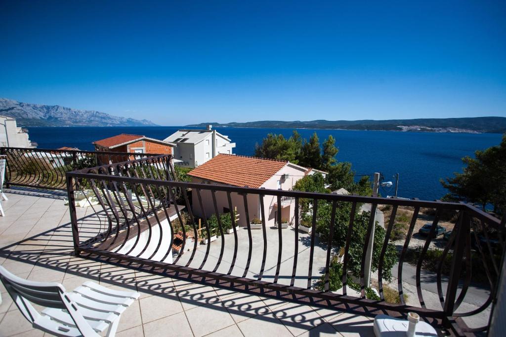 Apartments Pusic Omis Bilik gambar