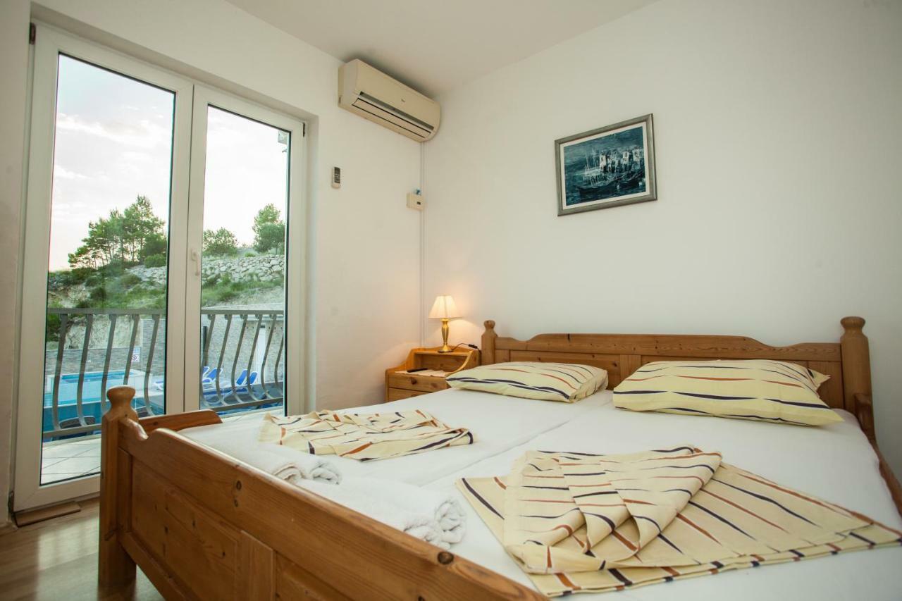 Apartments Pusic Omis Luaran gambar